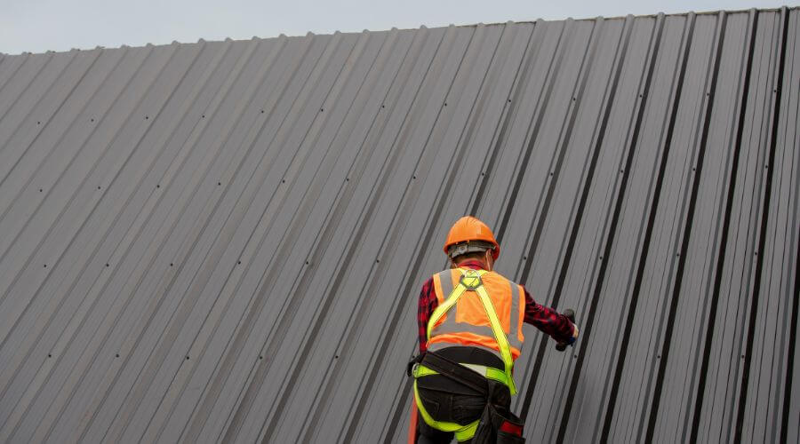 Professional residential roofers in Fort Howard, MD